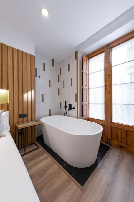 Ferienwohnung Precioso Loft Con Banera De Isla Alcoy Exterior foto